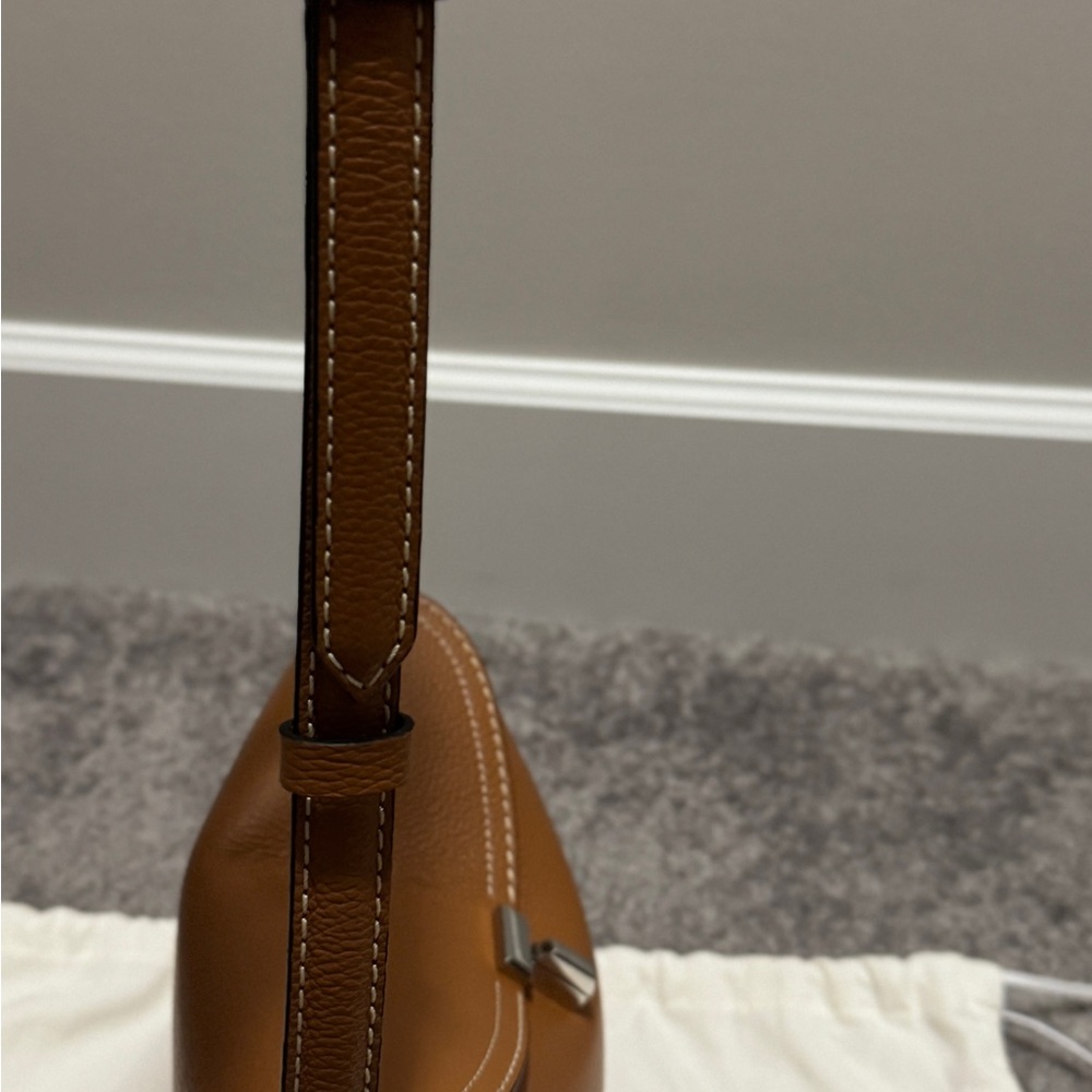 Toteme Brown Leather Crossbody Bag - Picture 11 of 15